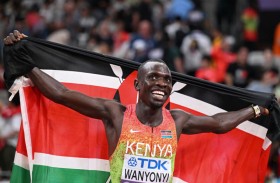 مونديال طوكيو.. وانيونيي الراعي الكيني ملك سباق 800 متر