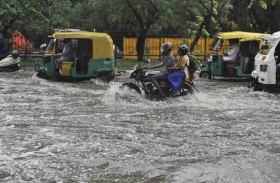 بقايا الإعصار كوينو تتسبب بفيضانات في هونج كونج 