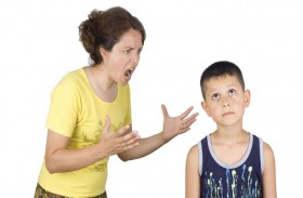  كيف يمكن أن تؤثر التربية القاسية على دماغ طفلك؟
