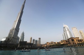 كرنفال رياضي مدهش في بحيرة برج خليفة