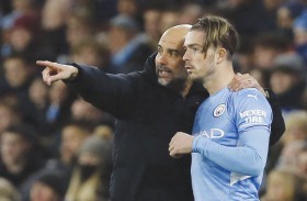 غوارديولا يدعو غريليش لتجاهل الانتقادات 