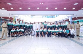 عبد الله المري يكرم الفائزين ببطولة السلم للدراجات الهوائية من فرق شرطة دبي