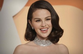 سيلينا غوميز تكشف عن معاناتها مع التنمر 