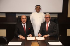 مركز رأس الخيمة للوساطة والتحكيم يوقع  اتفاقية تعاون مع كبرى المكاتب القانونية بمصر 