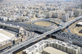 وزارة الطاقة والبنية التحتية أنجزت أكثر  من 4300 كم من مسارب الطرق الاتحادية