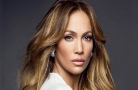 جنيفر لوبيز تعرض قصرها للبيع بـ42 مليون دولار