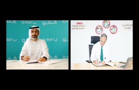 كلية الأغذية والزراعة في جامعة الإمارات توقع مذكرة تفاهم مع  شركة كفو لغرس وإنبات بذور الغاف في الكثبان الرملية الصحراوية