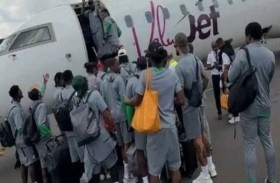 مهارة طيار تنقذ فريق كرة قدم أفريقياً 