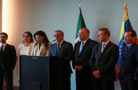 اختراق في المفاوضات بين السلطة الفنزويلية والمعارضة 