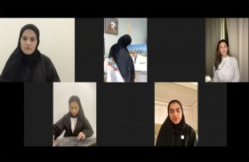 سجايا فتيات الشارقة يدعمن لبنان بالفن من خلال السلام الفني