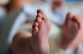 رضيع هندي دفن حيا.. ثم نجا بأعجوبة