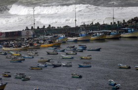 إسرائيل توسع منطقة الصيد قبالة شواطئ غزة