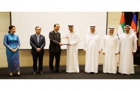 الإمارات وكمبوديا تطلقان محادثات للتوصل إلى اتفاقية شراكة اقتصادية شاملة 