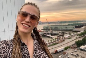 سيريناي ساريكايا تحضر لمسلسلها الجديد 