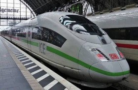 إصابة امرأتين في شجار عنيف بمحطة قطار