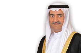 حاكم الفجيرة يستقبل وفدا من شركة توتال للطاقة