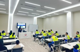 شرطة أبوظبي ومكتبة زايد تنشران المعرفة لأعضاء «كلنا شرطة»