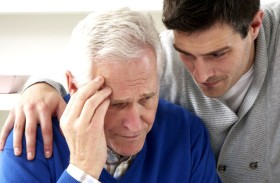 العلماء يقتربون من علاج لمرض ألزهايمر ومرض باركنسون باستخدام مركّب في «تفل القهوة»