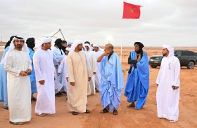 فارس خلف المزروعي يتفقد جناح الدولة المشارك في موسم طانطان الثقافي بالمغرب