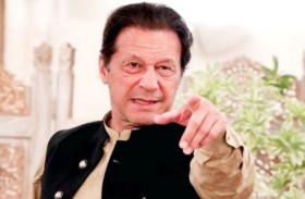 اعتقال نواب محليّين منتمين لحزب عمران خان في باكستان 