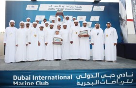 المهيري والمزروعي يعانقان صدارة «الكنعد» و «السكل»