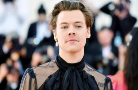 هاري ستايلز يقيم ندوة تدريبية