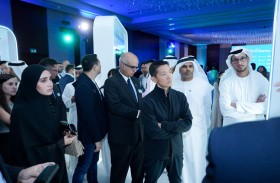 10 شركات ناشئة تشارك في برنامج «بريسايت» لتسريع النمو في الذكاء الاصطناعي