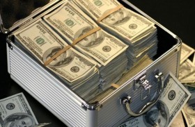 فاز بـ10 ملايين دولار.. وأعلن رغبته الأولى بعد كورونا