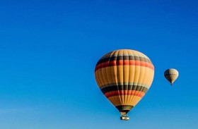 3 مناطيد سقطت معا.. وما حدث ليس معروفا