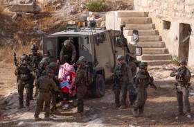 لابيد يدعو إلى إضراب في إسرائيل بعد استعادة جثث رهائن 