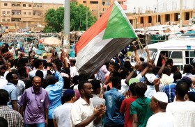 تصعيد في الخرطوم بعد مقتل 3 وإصابة العشرات