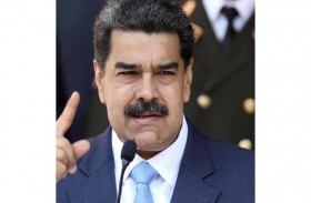مادورو يقترح «النفط مقابل اللّقاح» 