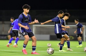 أبيض الناشئين يُدشن معسكره الداخلي بدبي