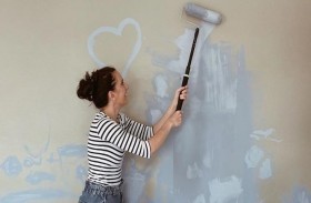 حيلة باستخدام الطلاء تجعل الغرفة تبدو أكبر