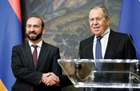 لافروف: نعمل مع أرمينيا وأذربيجان للتوصل لمعاهدة سلام