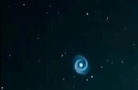 رصد دوامة بيضاء غريبة في سماء هاواي