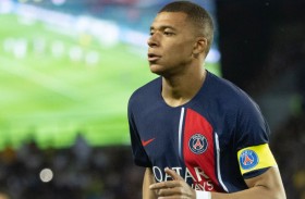 مبابي يتجاهل مهلة ريال مدريد