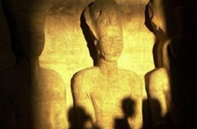 الشمس تتعامد على وجه رمسيس الثاني 
