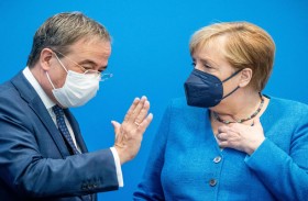 كيف كانت المناظرة بين المرشحين لخلافة ميركل ؟ 