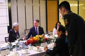 أول لقاء بين وزيري الدفاع الأسترالي والصيني منذ 3 سنوات 