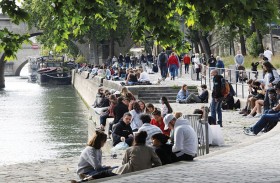 الاتحاد الأوروبي: أي لقاح للفيروس لن يكون جاهزا قبل سنة