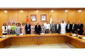 جامعة الشارقة ووفد أكاديمي من موسكو يبحثان التعاون الطبي