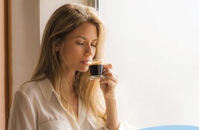 شرب القهوة سمة وراثية ولها علاقة بالسمنة.. دراسة تكشف