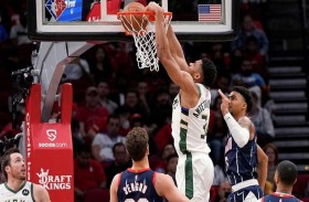   41 نقطة ليانيس في سلة هيوستن روكتس 