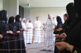 جواهر القاسمي توجه بفتح مراكز مؤسسات ربع قرن يومي السبت والأحد