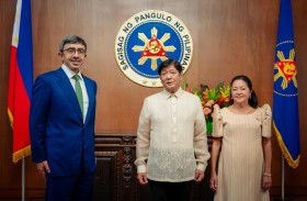 رئيس الفلبين يستقبل عبدالله بن زايد في مانيلا