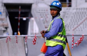 قطر تترك العمال الوافدين لمصيرهم بمواجهة كورونا 