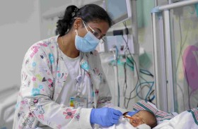 خليفة الطبية تنقذ رضيعا يعاني من عيب خلقي نادر في القلب