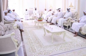 مجلس ضاحية الخروس يبادر بجمع الأهالي ومناقشة قضاياهم مع باكورة أعماله ضمن مبادرة يلستنا 