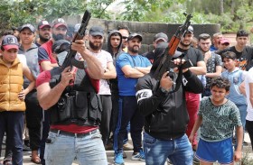 لبنانيون يتظاهرون لإسقاط الكابيتل كونترول